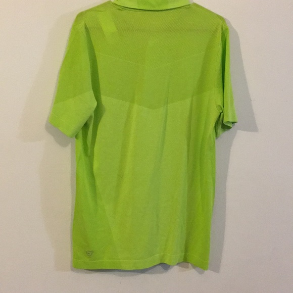 Puma Dry performance fit Men’s Shirt NEW Size Medium keeps sweat away from skin - Picture 5 of 5